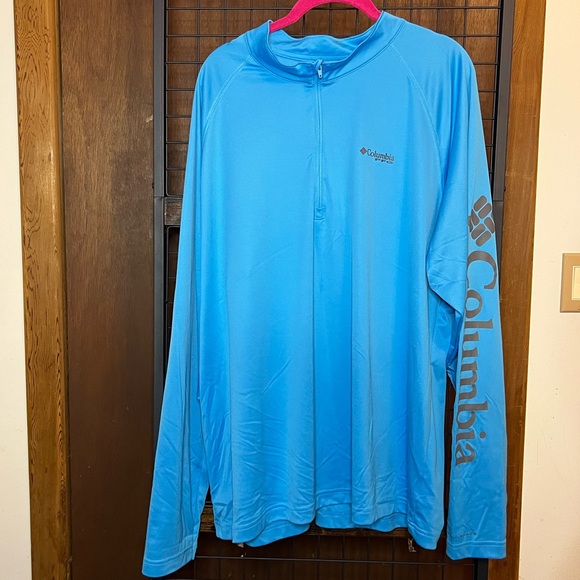 Columbia Light Blue Performance Pullover - Picture 1 of 4